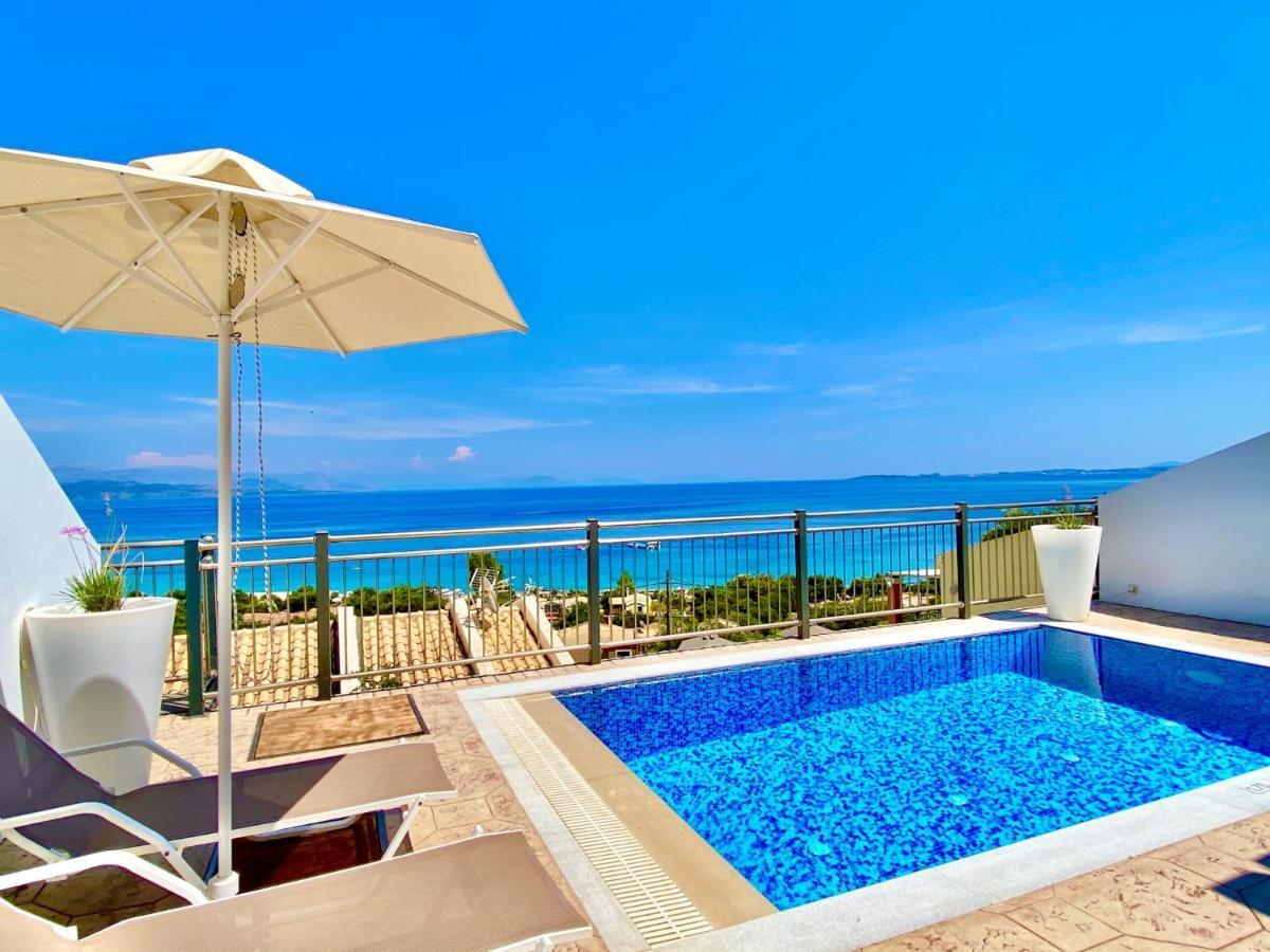 Luxury Villa Akti Barbati 2 With Private Pool By Dadovillas Pyrgi  Eksteriør bilde