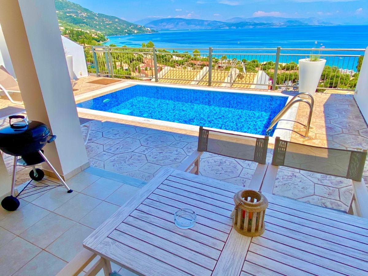 Luxury Villa Akti Barbati 2 With Private Pool By Dadovillas Pyrgi  Eksteriør bilde